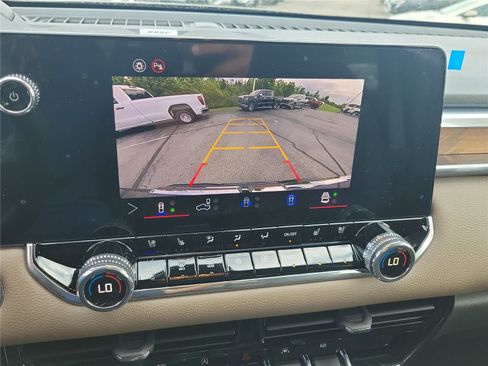 New 2026 GMC Canyon Denali image 19