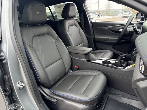 New 2026 Buick Envista Sport Touring w/ Convenience I Package image 36