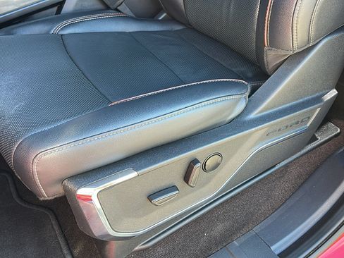 Used 2022 Ford F150 Lariat AWD/4WD image 21