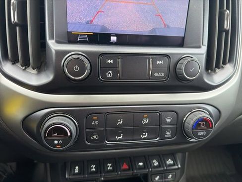 Used 2022 Chevrolet Colorado ZR2 w/ Colorado ZR2 Bison Edition image 22