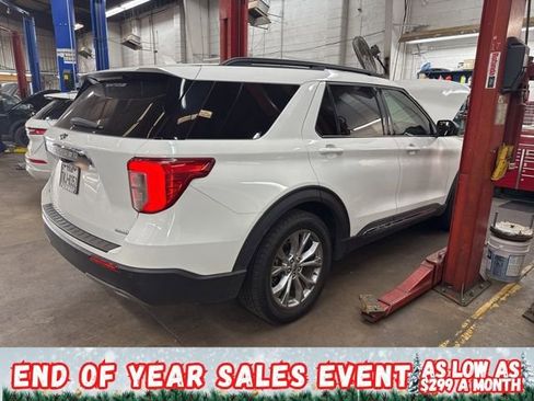 Used 2020 Ford Explorer XLT w/ Equipment Group 202A image 10