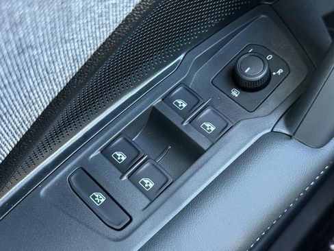 New 2026 Volkswagen Tiguan S image 15