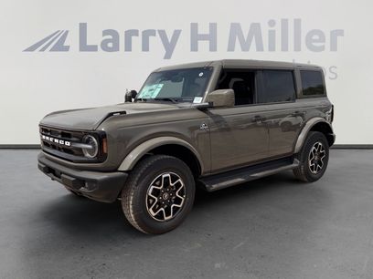 New 2026 Ford Bronco Outer Banks