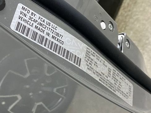 New 2026 Jeep Cherokee Overland w/ Trailer Tow Group image 41