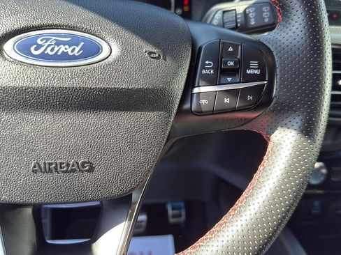 Used 2023 Ford Escape ST-Line w/ Tech Pack #1 image 16