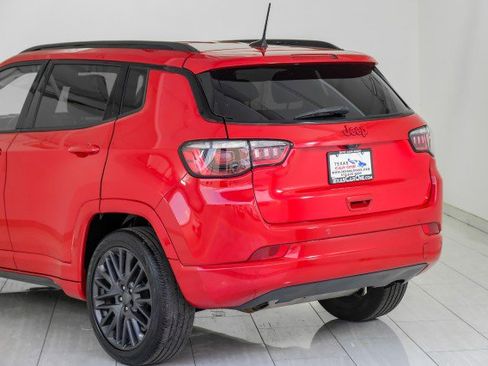 Used 2023 Jeep Compass Limited image 68