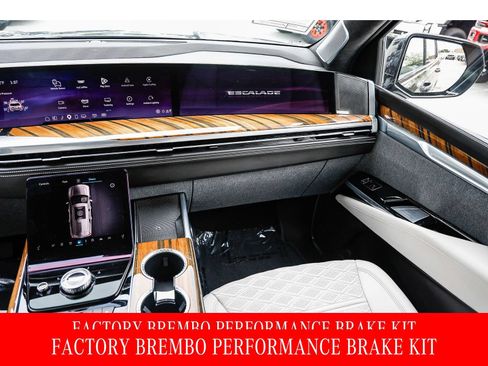 Used 2025 Cadillac Escalade Sport Platinum AWD/4WD image 16
