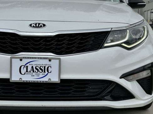 Used 2020 Kia Optima SE image 9