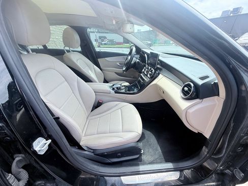 Used 2015 Mercedes-Benz C 300 4MATIC Sedan image 11