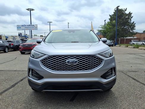 Used 2023 Ford Edge SEL w/ Convenience Package AWD/4WD image 3