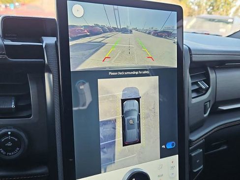 Used 2022 Ford Expedition Max Platinum image 15