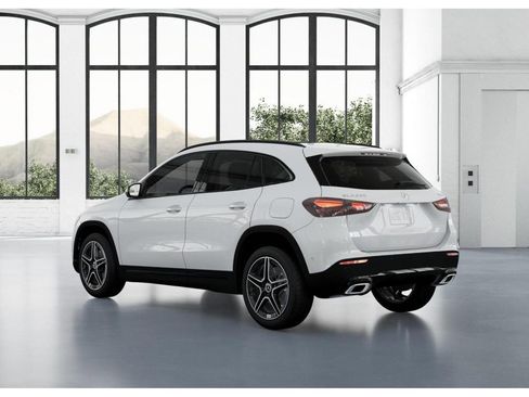 New 2026 Mercedes-Benz GLA 250 4MATIC image 29