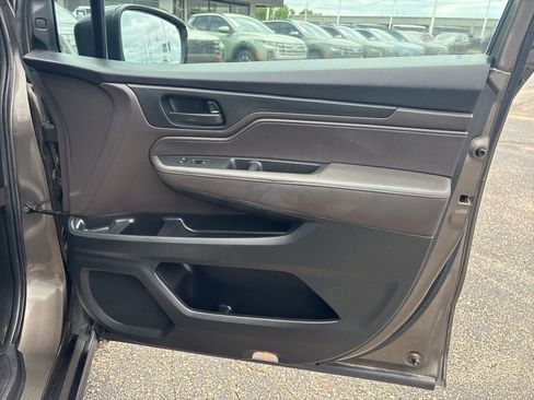 Used 2018 Honda Odyssey EX-L image 37