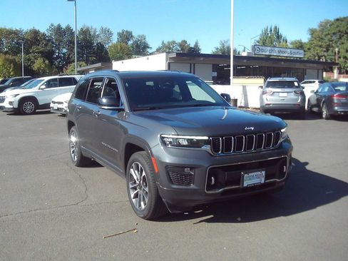 Used 2022 Jeep Grand Cherokee L Overland AWD/4WD image 7