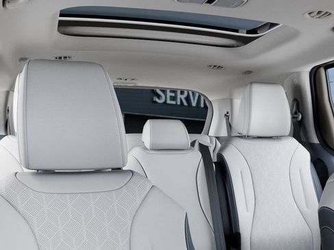 New 2026 Kia Carnival SX w/ SX Dark Edition Package image 27