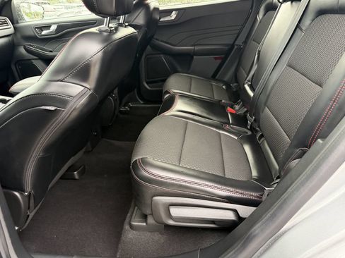Used 2023 Ford Escape ST-Line w/ Equipment Group 301A FWD image 19
