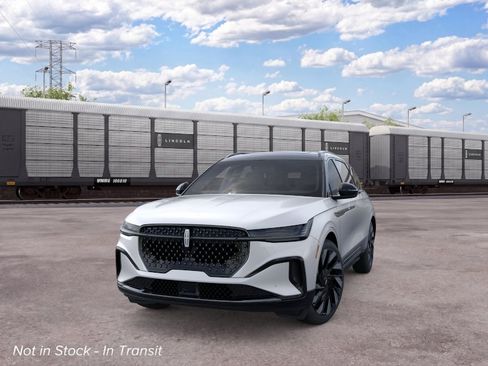 New 2026 Lincoln Nautilus Reserve AWD/4WD image 26
