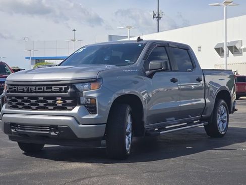 Used 2025 Chevrolet Silverado 1500 Custom RWD image 16
