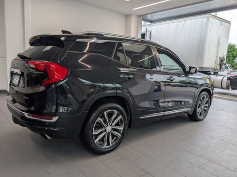 Used 2018 GMC Terrain Denali w/ Advanced Safety Package image 11