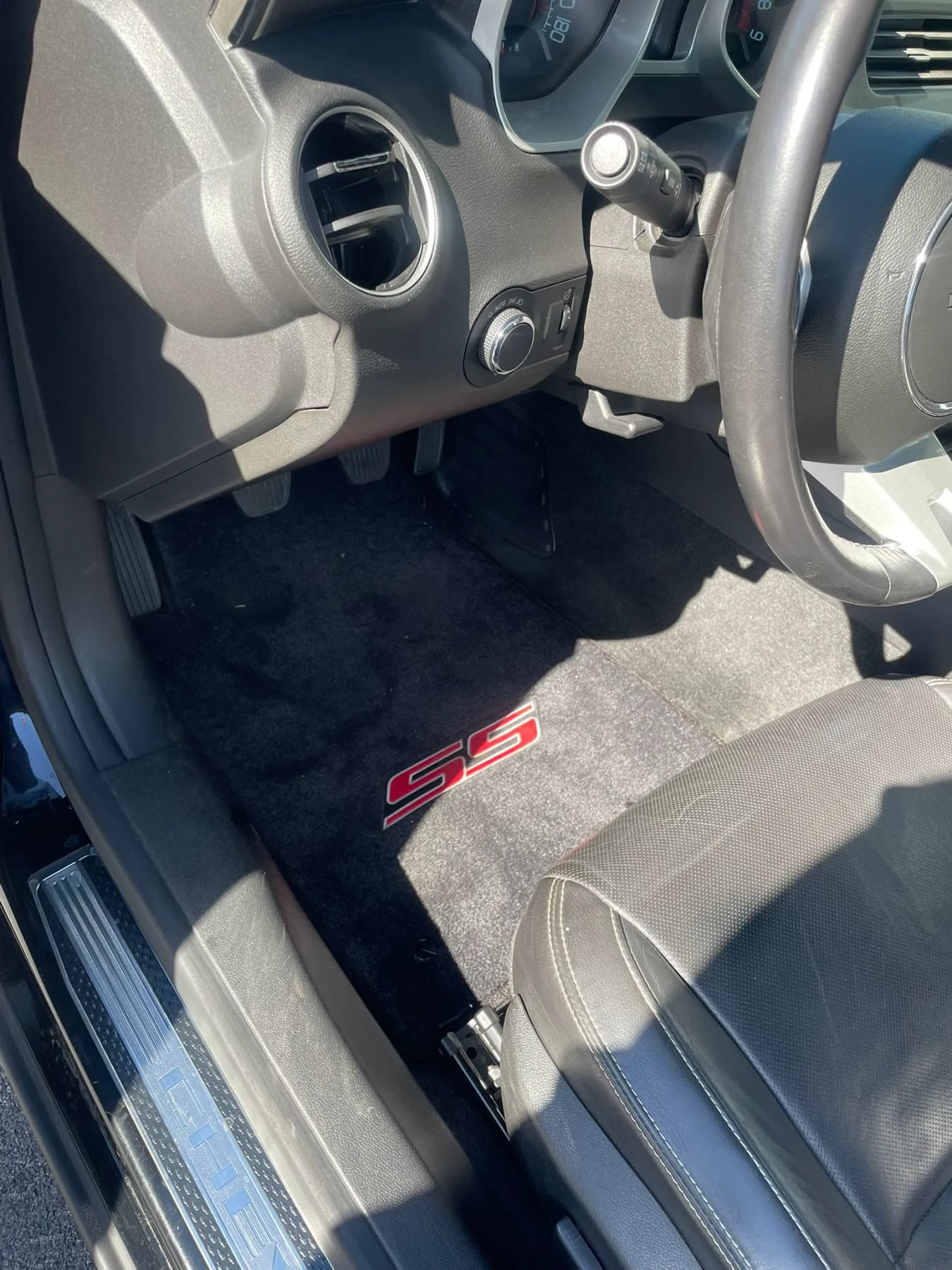 Used 2010 Chevrolet Camaro SS w/ RS Package RWD image 52