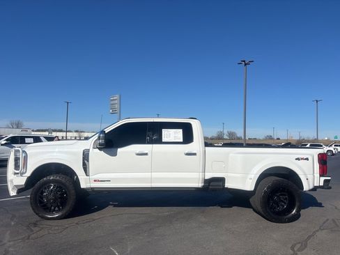 Used 2024 Ford F350 Limited image 2