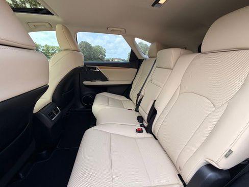 Used 2021 Lexus RX 350L FWD w/ Premium Package image 14