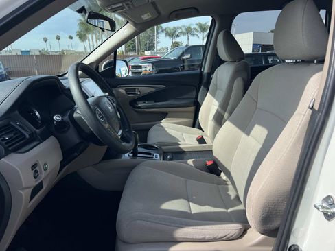 Certified 2018 Honda Pilot EX image 19
