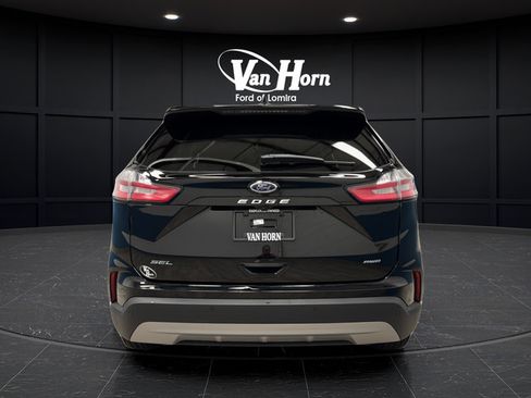 Used 2024 Ford Edge SEL w/ Convenience Package AWD/4WD image 6