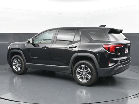 Used 2025 GMC Terrain Elevation AWD/4WD image 3