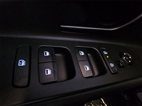 New 2025 Hyundai Elantra Sport image 26