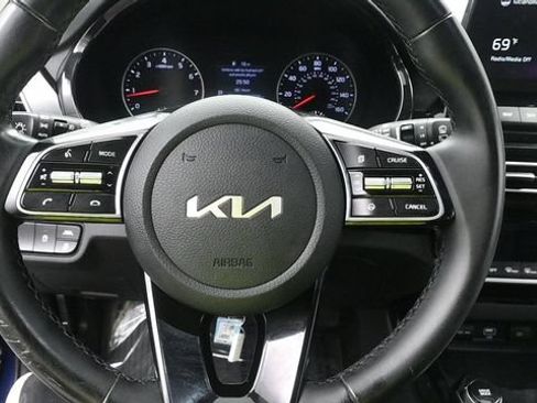 Used 2022 Kia Seltos EX AWD/4WD image 10