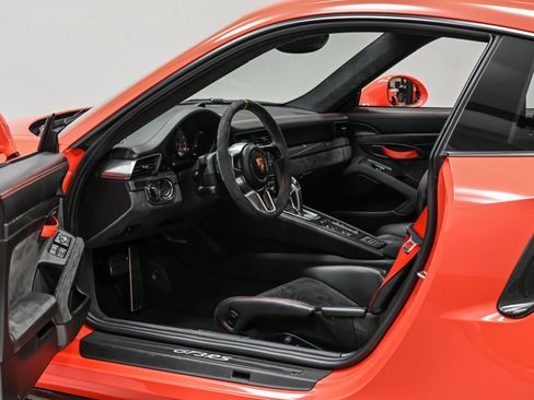 Used 2016 Porsche 911 GT3 RS RWD image 33