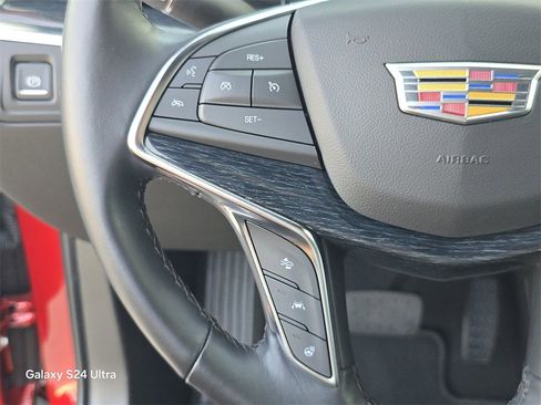 Used 2024 Cadillac XT5 Premium Luxury w/ Technology Package image 25