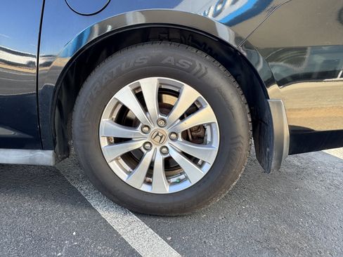 Used 2014 Honda Odyssey EX-L image 5