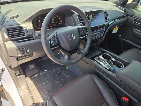 New 2026 Honda Ridgeline Black Edition image 3