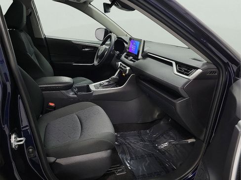 Certified 2025 Toyota RAV4 XLE w/ Convenience Package image 18