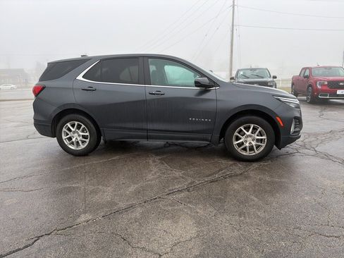 Used 2023 Chevrolet Equinox LT image 5