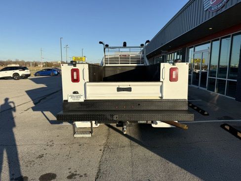 Used 2022 RAM 3500 Tradesman image 12