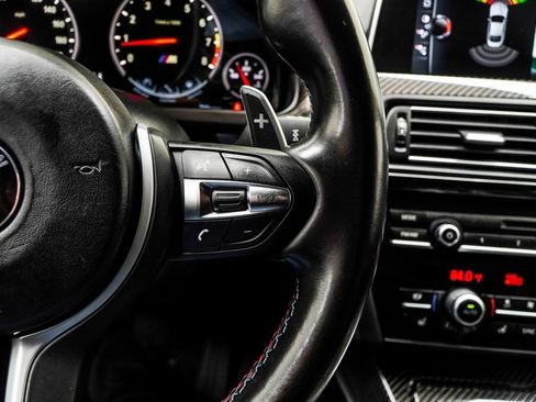 Used 2017 BMW M6 Coupe image 31