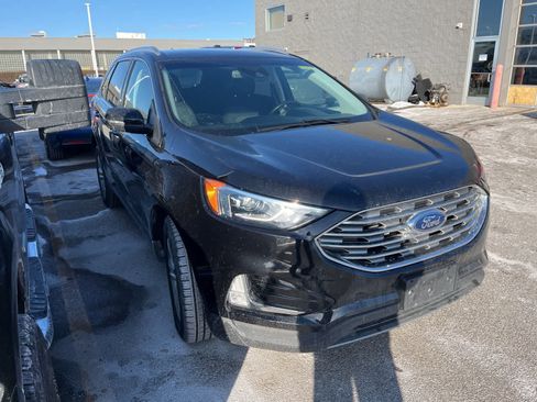 Used 2019 Ford Edge SEL image 19