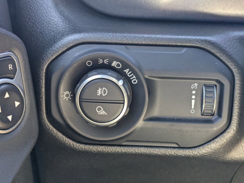 Used 2023 Jeep Gladiator Mojave w/ LED Lighting Group image 28