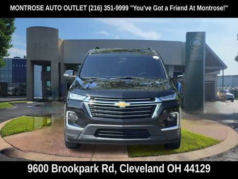 Used 2023 Chevrolet Traverse LT FWD image 11