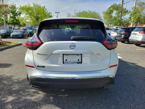 Used 2024 Nissan Murano SL image 8