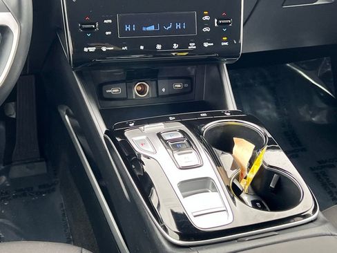 Certified 2022 Hyundai Tucson SEL image 19
