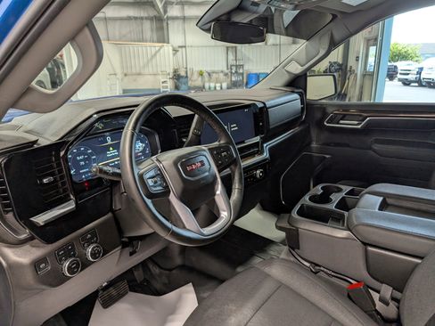 Used 2023 GMC Sierra 1500 Elevation AWD/4WD image 14