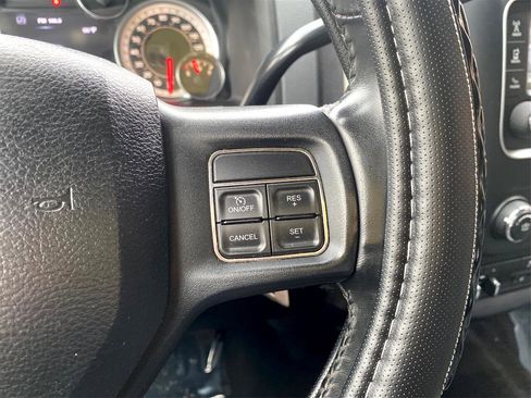 Used 2014 RAM 3500 Big Horn image 35