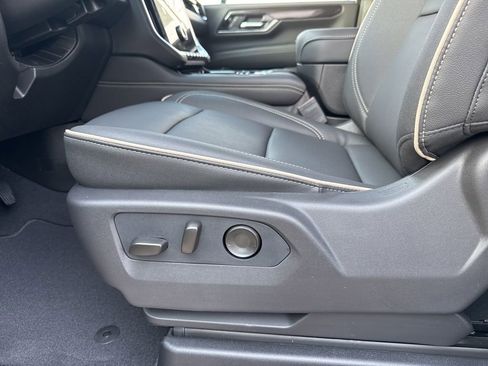 New 2026 GMC Yukon XL Elevation image 19