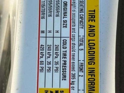 Used 2018 Chevrolet Cruze LT w/ Convenience Package image 43