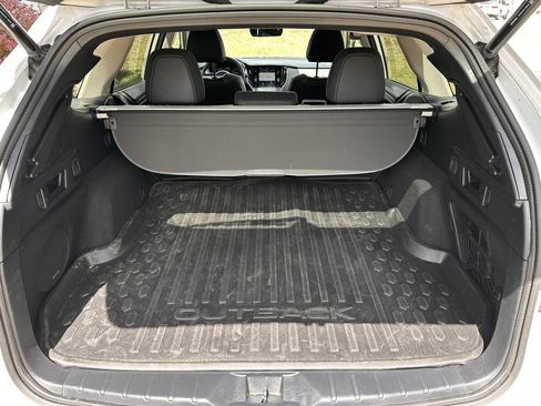Used 2025 Subaru Outback Onyx Edition XT AWD/4WD image 26