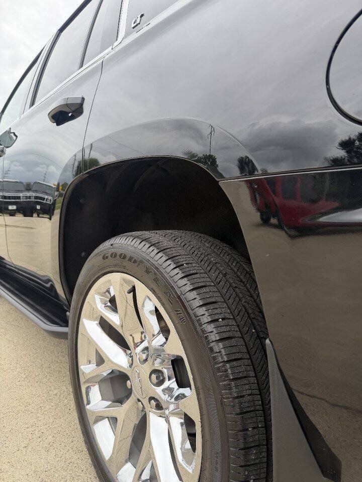 Used 2019 Chevrolet Tahoe LT AWD/4WD image 11